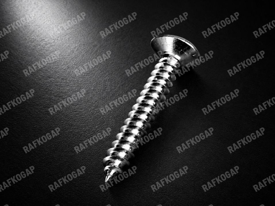 Tapping Stainless
